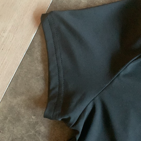 ⭐️Womens Large Graphic Design Top - Picture 5 of 6